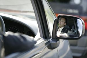 輸入車パーツの総合サポートを提供するPartsWeb八尾店｜中古部品・事故車買取・整備サービスも展開