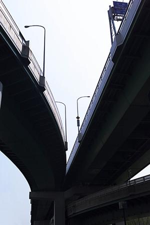 スポーツカーの査定価格を知りたい方必見！信頼性の高い買取専門店の選び方と手続きのコツ